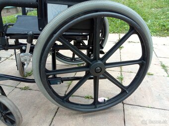 Mechanický invalidný vozík - 2