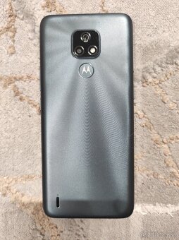 Predám mobilný telefón Motorola Moto E7 - 2