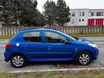 Peugeot 206+ 1.1 44kw - 2