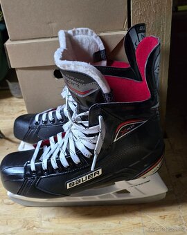 Korčule Bauer Vapor vel.43 - 2