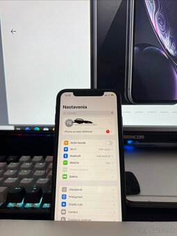 iPhone Xr 64gb - 2