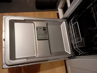 Vstavaná Umývačka CANDY 45CM - 2