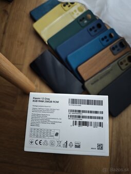 Xiaomi 12 Gray 8GB Ram 256 Rom - 2