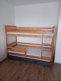 Detská poschodová posteľ s prístelkou - 2