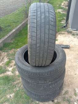 Letné pneu 235/55 r 19 - 2
