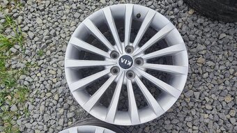 5x114.3 R18 Kia originálne elektróny - 2