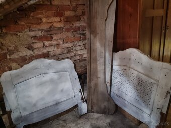 Postel, celo - 2