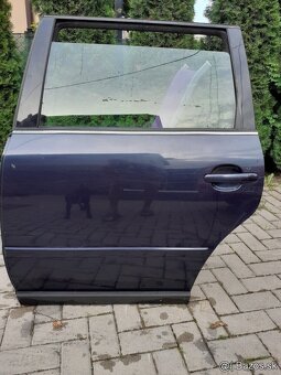 Predam zadne soferove dvere na vw passat B5 v modrej fa - 2