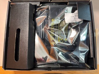 Asus ROG STRIX B650E-F GAMING WIFI - 2