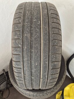 Nokian Tyres 265/50/R20 - 2