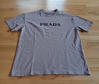 Prada bledohnedé iversize - 2