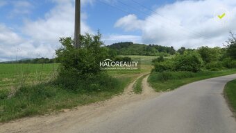 HALO reality - Predaj, orná pôda 3203 m2 Beluša - EXKLUZÍV - 2
