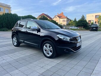 Nissan Qashqai 2.0 dCi Tekna 4x4 - 2