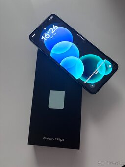 Samsung Galaxy Z Filip 5 - 2