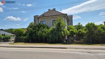 Pôvodný rožný rodinný dom v obci Banka pri Piešťanoch - 2