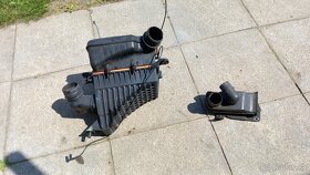 Fiat Bravo 1 - 1.4L 12v obal na vzduchový filter - 2