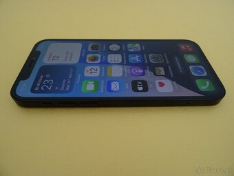iPhone 12 64GB BLACK - ZÁRUKA 1 ROK - PERFEKTNÝ STAV - 2