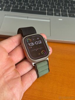 Apple Watch Ultra 49mm Titanium - 2