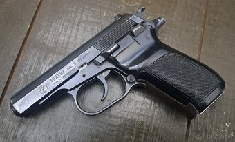 CZ 83 9mm BROWNING - 2