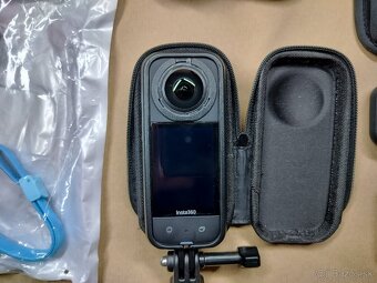 Insta360 X3 + kopa príslušenstva - 2