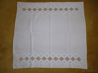 dečka, obrus na stôl - ručná práca - 2