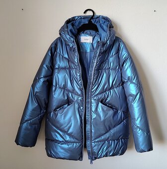 Dievčenská zimná bunda - veľkosť 140 - 2