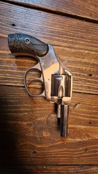 Predám REVOLVER BULDOG cal .32sw long pred 1890 - 2