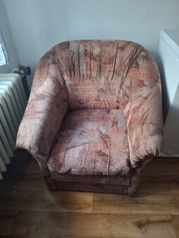 Rozkladací gauč a 2 kreslá - 2