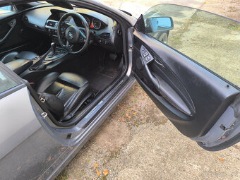 E64 Pre-lci Černá kůže sport sedadla - 2