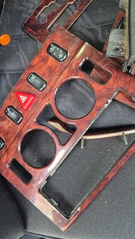 Drevodekor a tapacire w210 - 2