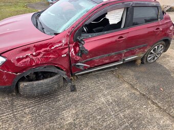 Nissan Qaskai 1,6dci  2012 4x4 R9M - 2