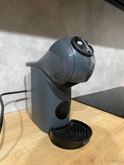 Kapsulovy kávovar Dolce Gusto - 2