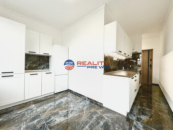 Predaj 2 izbový byt  - Trenčín  - Juh   - Západná    - Preda - 2