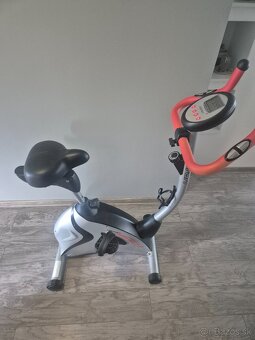 Stacionarny bicykel - 2