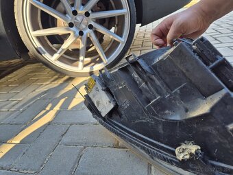audi a6 c6 svetla xenon - 2