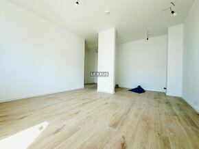 | svetlý 2i apartmán v modernej novostavbe OVOCNÉ SADY, Ruži - 2