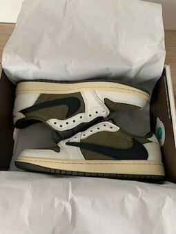 NOVÉ Jordan 1 Retro Low OG SP Travis Scott Medium Olive avai - 2