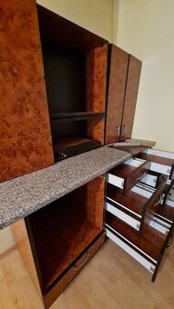 Predám kuchynskú linku dl. 175cm - 2