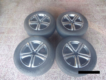 Kolesá Mercedes 235/60 R18 - 2