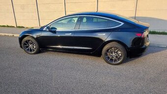 Tesla Model 3 SR+, 61 589 km, 60kWh, nove celorocky, folie - 2