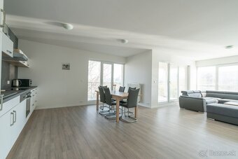 Chyžná na upratovanie apartmánov v Trenčíne - 2