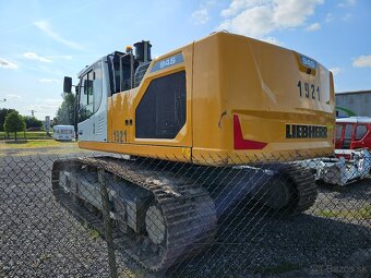 Liebherr R945 S-HD, r.v. 2023, 1400mth, nefunkcni - 2