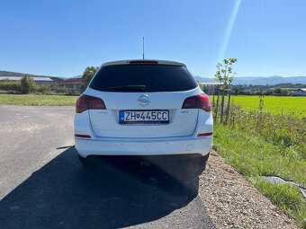 Opel Astra Sports Tourer 1.7 cdti r.v. 2014 - 2