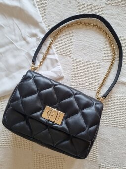 Kožená kabelka Furla - 2