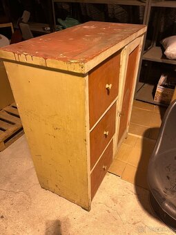 Komoda stará retro zachovala drevo - 2