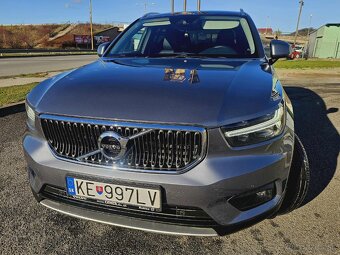 Volvo XC40 2.0d D4 Momentum AWD A/T - 2