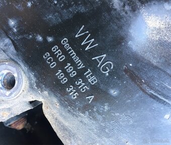 Škoda Fabia 3 2015 predna napravnica ramena - 2