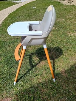 Stolička na kŕmenie - 2