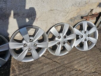Original puklice KIA 14" - 2