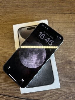 iphone 15 pro 256gb biely top stav - 2